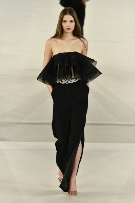 alexis_mabille_hcss17_look_01