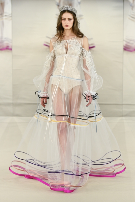 alexis_mabille_hcss17_look_24