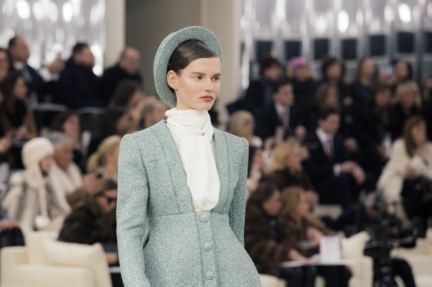 07_ss-2017-hc-close-up-pictures-alix-marnat-2