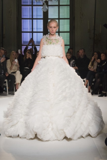 giambattista-valli-haute-couture-12-look-43