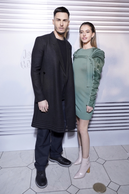 fd12918_2020012284608954