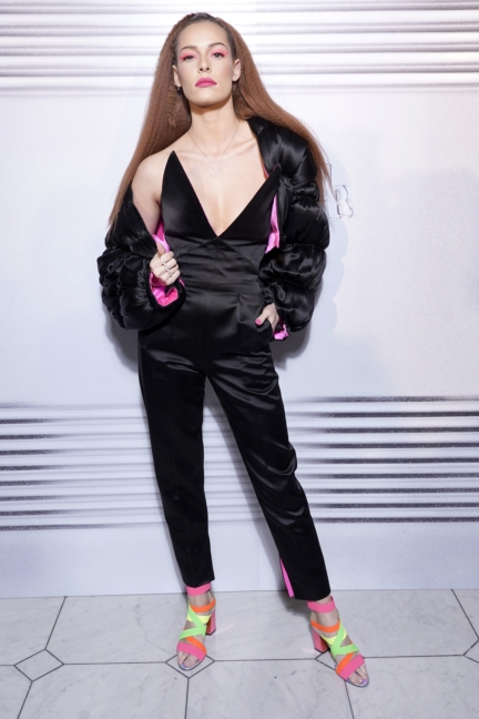 fd12943_2020012284608960