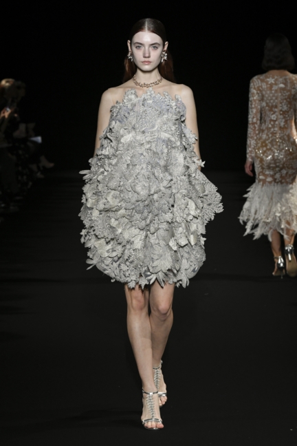 rahul-mishra-couture-ss2020-collection-look-11