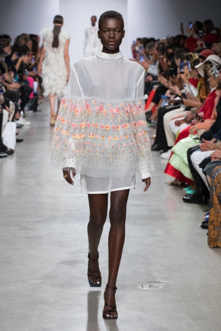 rahul-mishra-rtw-ss20-paris-7711