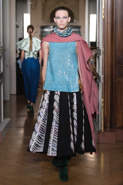 016-hc-fw1819