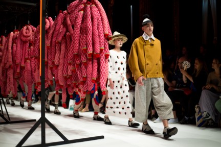 henrik-vibskov-paris-mens-ss-17-34