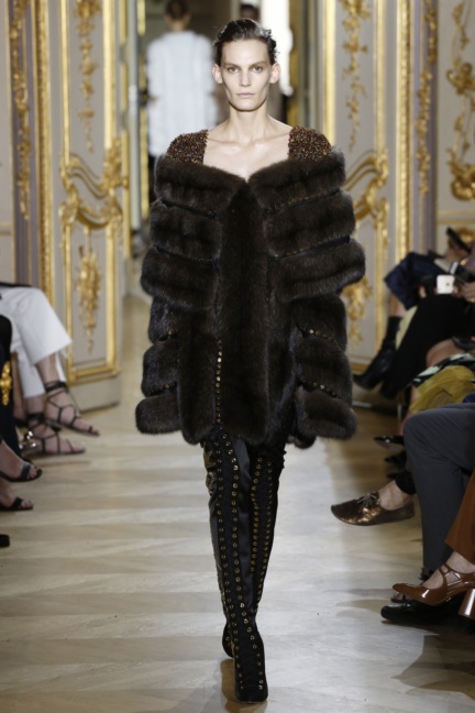 fw16hc_jmendel_look_21