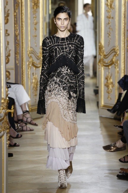 fw16hc_jmendel_look_22