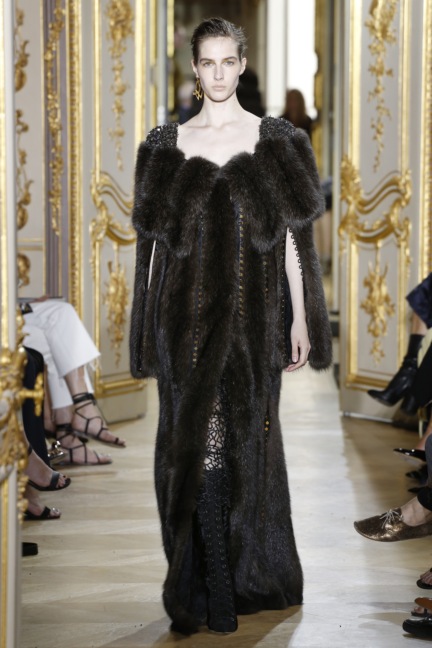 fw16hc_jmendel_look_23