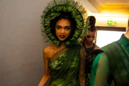 jean-paul-gaultier-haute-couture-aw-16-backstage-4