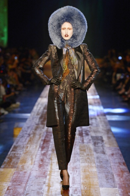 jean-paul-gaultier-haute-couture-aw-16-runway-12