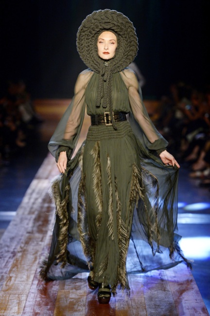jean-paul-gaultier-haute-couture-aw-16-runway-19