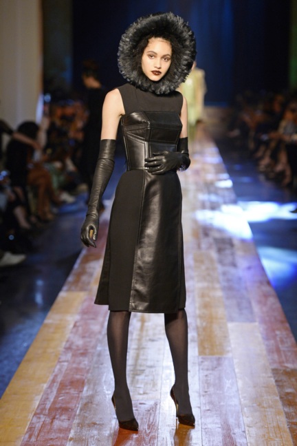 jean-paul-gaultier-haute-couture-aw-16-runway-23