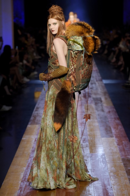 jean-paul-gaultier-haute-couture-aw-16-runway-44