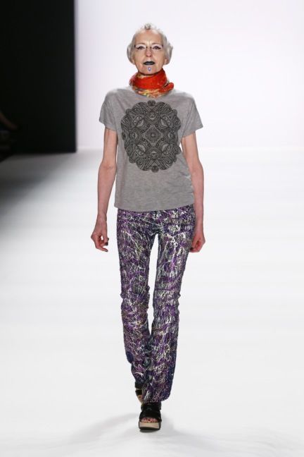 ss-2017_fashion-week-berlin_de_0015_jeans-for-refugees-by-johny-dar_66769