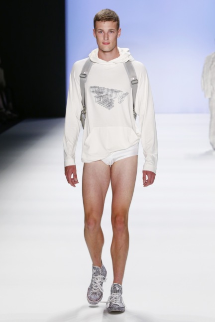ss-2017_fashion-week-berlin_de_0014_julian-zigerli_66945
