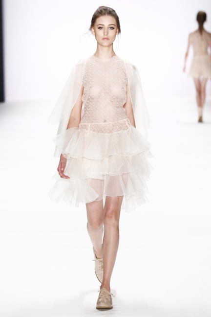 ss-2017_fashion-week-berlin_de_0022_lana-mueller_66834
