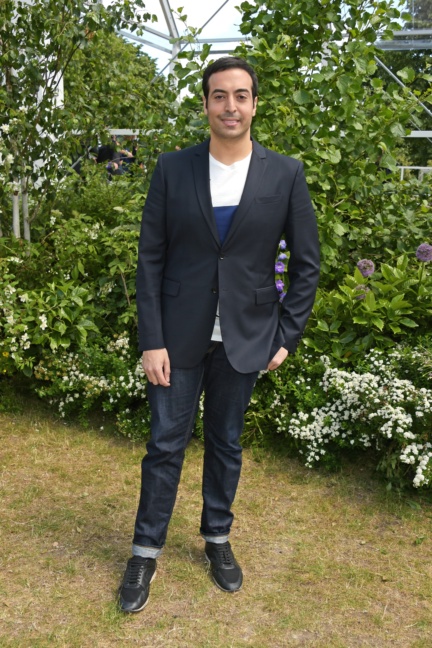 dmb-burberry_menswear_ss16_show045