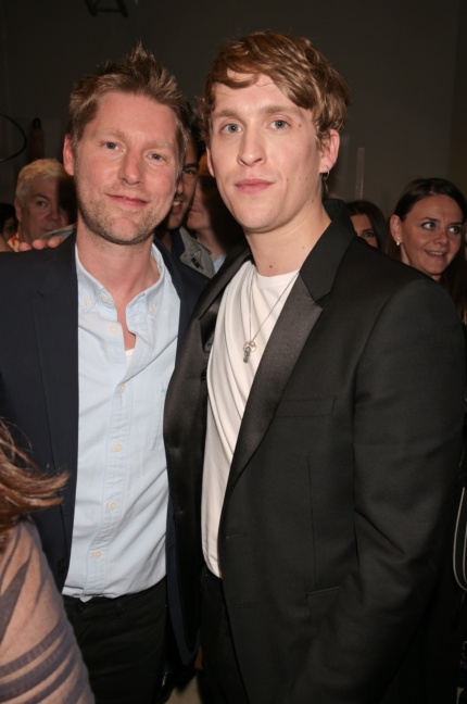 dmb-burberry_menswear_ss16_show197