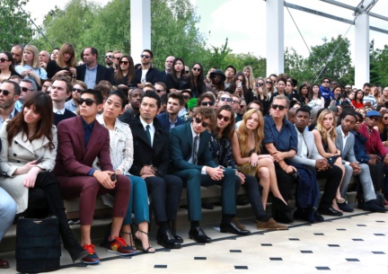 front-row-on-the-burberry-menswear-spring-summer-2016-show