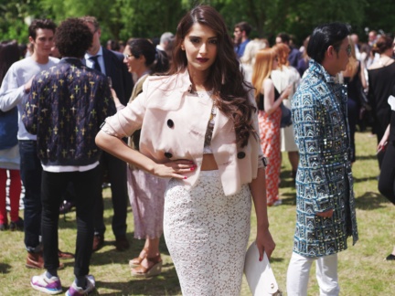 ss16_mw_postshow_vip_cropped_09