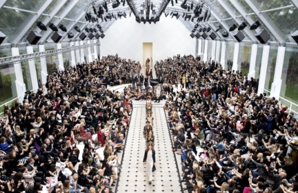 burberry-womenswear-s_s16-show-final_004