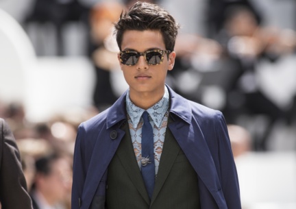 burberry-menswear-spring-summer-2016-sho_001