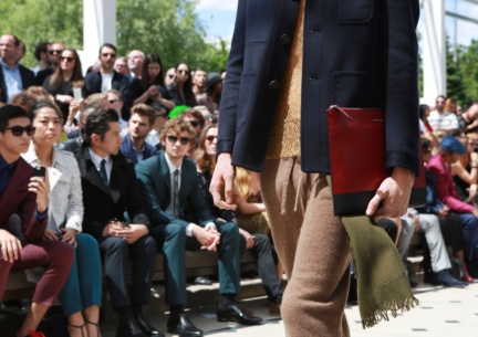 burberry-menswear-spring-summer-2016-sho_006