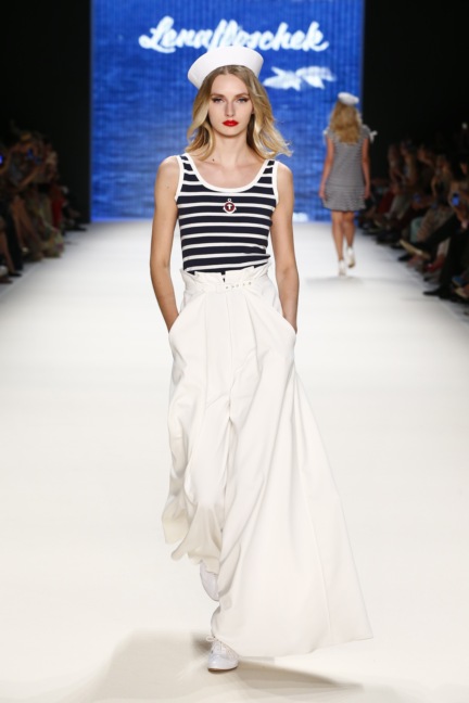 ss-2017_fashion-week-berlin_de_0014_lena-hoschek_66577