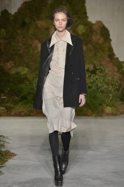 alexachung-aw19-look-06