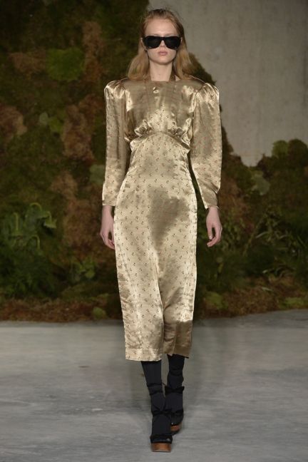 alexachung-aw19-look-09
