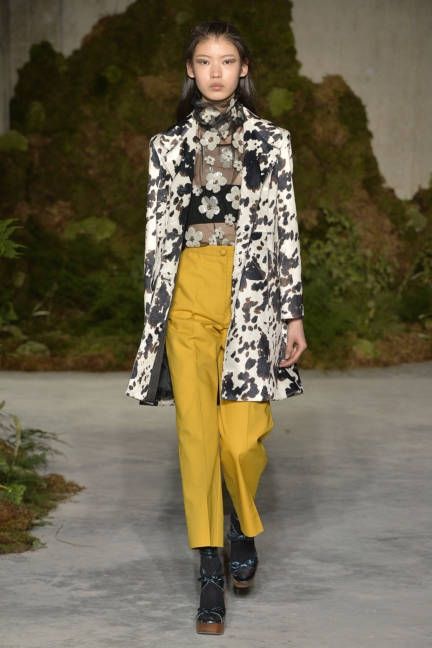 alexachung-aw19-look-24