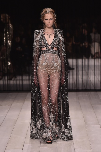 aw16-wrtw-33
