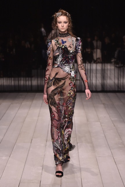 aw16-wrtw-38
