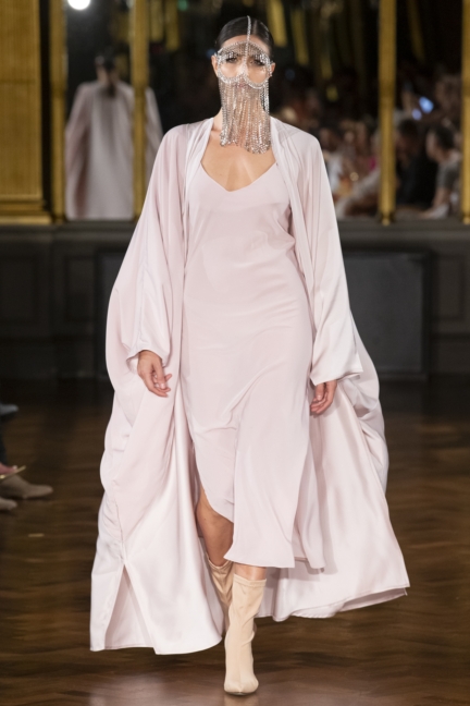 stories_from_arabia_72_dpi_026