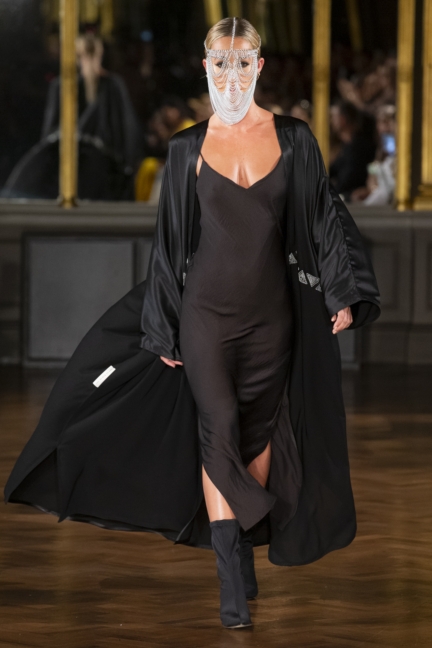 stories_from_arabia_72_dpi_032