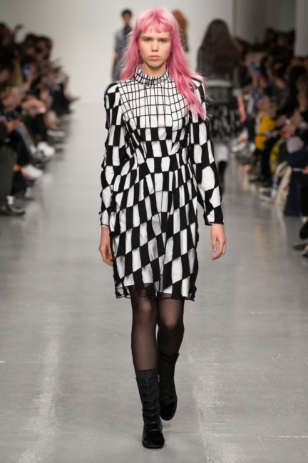 bora_aksu_aw17_72dpi_014