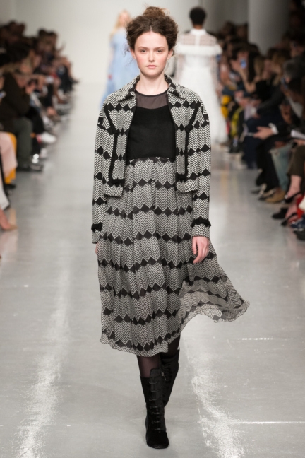 bora_aksu_aw17_72dpi_033