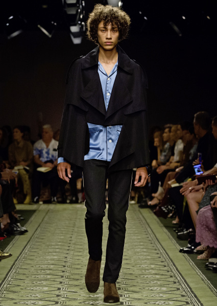 burberry-september-2016-collection-look-21