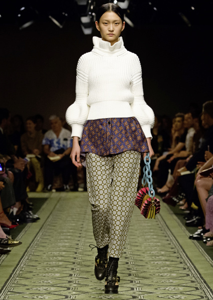 burberry-september-2016-collection-look-30