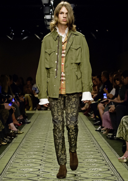 burberry-september-2016-collection-look-38