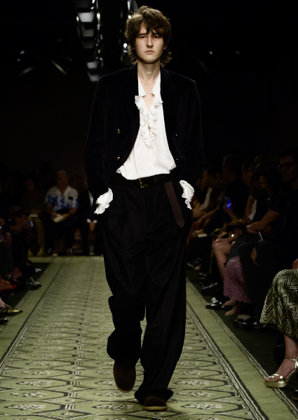 burberry-september-2016-collection-look-5