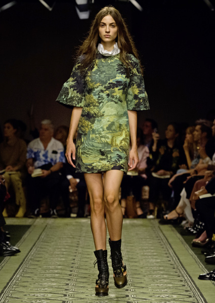 burberry-september-2016-collection-look-59
