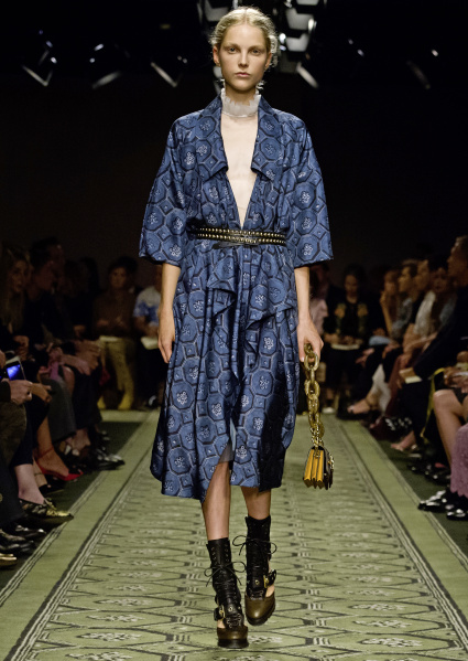 burberry-september-2016-collection-look-70