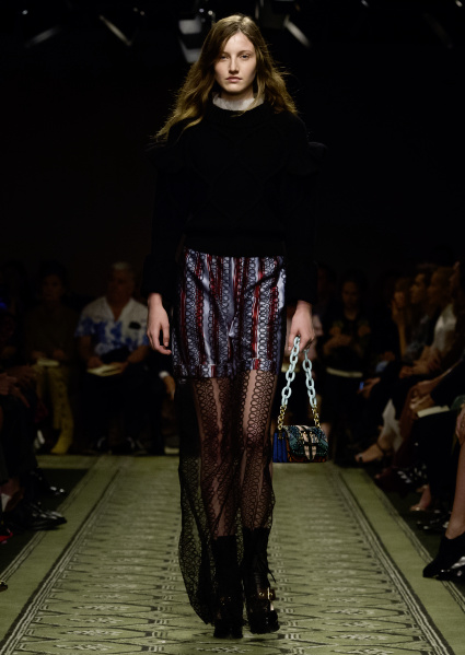 burberry-september-2016-collection-look-80