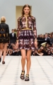 burberry-womenswear-s_s16-collection-look-25