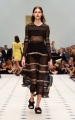 burberry-womenswear-s_s16-collection-look-27