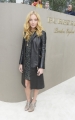 clara-paget-wearing-burberry-to-the-burberry-womenswear-s_s16-show