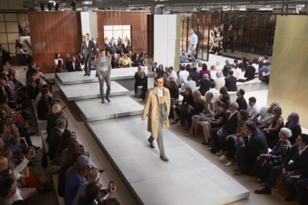 burberry-spring_summer-2019-show_001