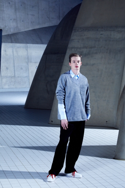 look-13-high-res